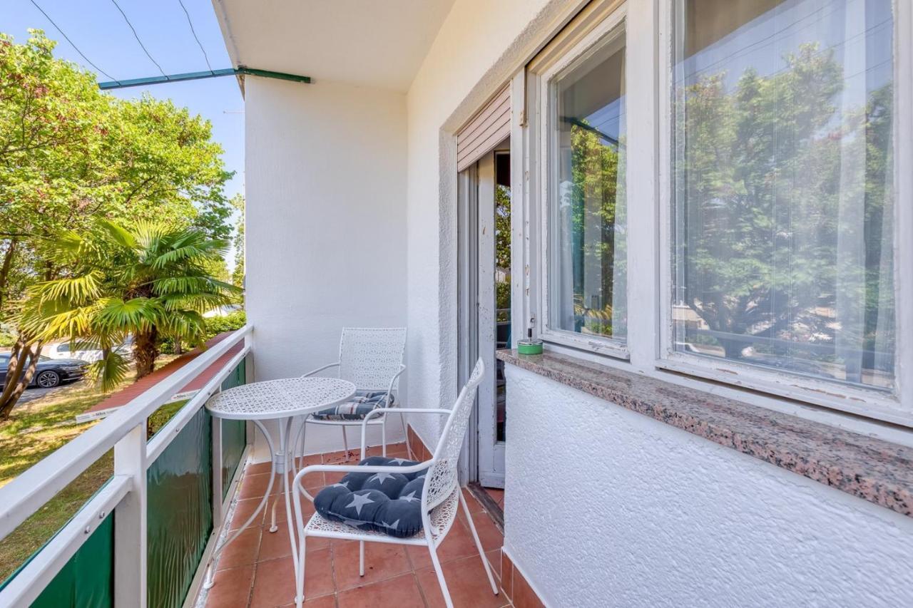 Apartment Gaby With Balcony Poreč Dış mekan fotoğraf